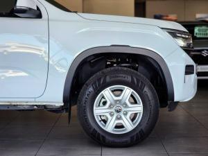 Volkswagen Amarok 2.0TDI double cab Life auto - Image 31