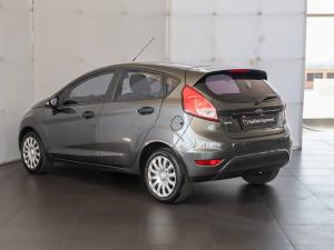 Ford Fiesta 5-door 1.0T Ambiente - Image 11