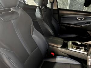 Toyota Quantum 2.7 GL 10-seater bus - Image 5