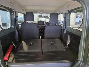 Suzuki Jimny 1.5 GLX AllGrip 3-door manual - Image 12