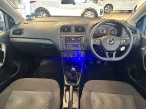 Volkswagen Polo Vivo hatch 1.4 Comfortline - Image 12