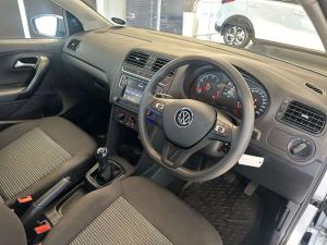 Volkswagen Polo Vivo hatch 1.4 Comfortline - Image 14
