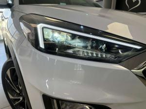 Hyundai Tucson 2.0D Executive - Image 4