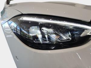 Mercedes-Benz C-Class C220d Avantgarde - Image 11