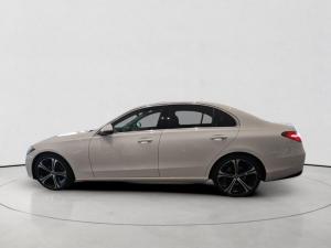 Mercedes-Benz C-Class C220d Avantgarde - Image 7