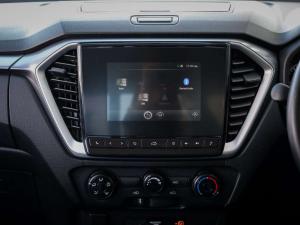Isuzu D-Max 1.9TD double cab LS auto - Image 13
