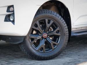 Isuzu D-Max 1.9TD double cab LS auto - Image 3