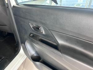 Toyota Rumion 1.5 S - Image 12
