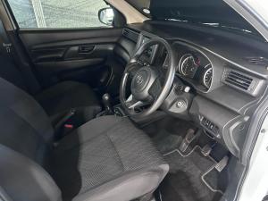 Toyota Rumion 1.5 S - Image 7
