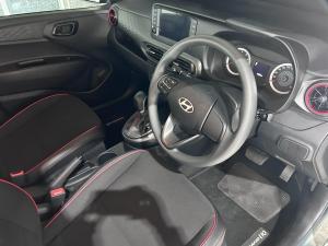 Hyundai Grand i10 1.2 Premium hatch - Image 7
