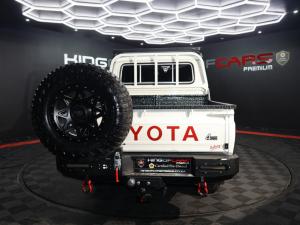 Toyota Land Cruiser 79 2.8GD-6 double cab auto - Image 5