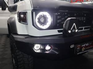 Toyota Land Cruiser 79 2.8GD-6 double cab auto - Image 6