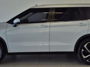 Mitsubishi Outlander 2.5 Aspire - Image 4
