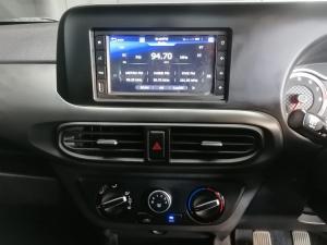 Hyundai Grand i10 1.0 Fluid hatch manual - Image 26