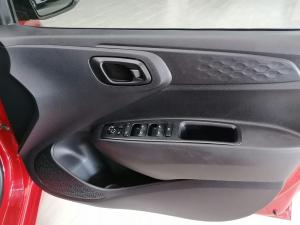 Hyundai Grand i10 1.0 Fluid hatch manual - Image 27