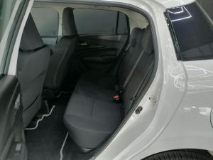 Suzuki Swift 1.2 GL+ manual - Image 17