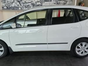 Honda Jazz 1.5 Elegance auto - Image 5