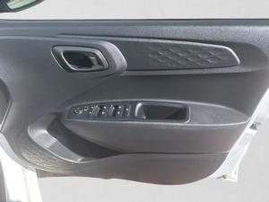 Hyundai Grand i10 1.0 Premium hatch - Image 14