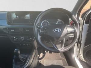 Hyundai Grand i10 1.0 Premium hatch - Image 20