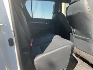 Toyota Hilux 2.8GD-6 double cab Legend 55 - Image 17
