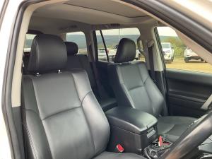 Toyota Land Cruiser Prado 2.8GD VX-L - Image 17