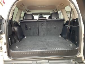 Toyota Land Cruiser Prado 2.8GD VX-L - Image 20