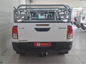 Toyota Hilux 2.4GD-6 Xtra cab Raider manual - Image 5