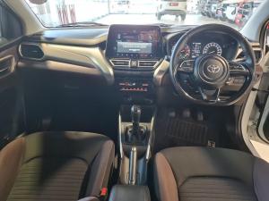 Toyota Starlet Cross 1.5 XR manual - Image 6