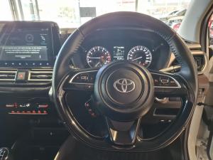 Toyota Starlet Cross 1.5 XR manual - Image 8