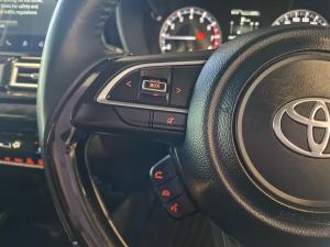 Toyota Starlet Cross 1.5 XR manual - Image 9