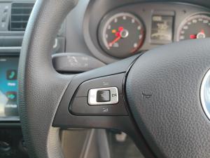 Volkswagen Polo Vivo hatch 1.4 Life - Image 9