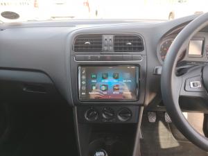 Volkswagen Polo Vivo hatch 1.4 Life - Image 14