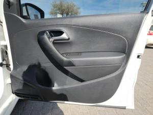 Volkswagen Polo Vivo hatch 1.4 Life - Image 25