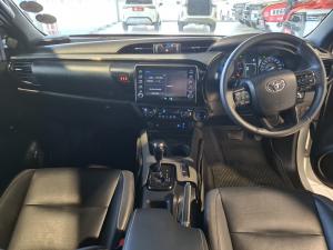 Toyota Hilux 2.8GD-6 double cab 4x4 Legend auto - Image 6