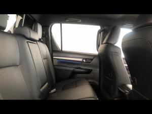 Toyota Hilux 2.8GD-6 double cab 4x4 Legend RS auto - Image 12