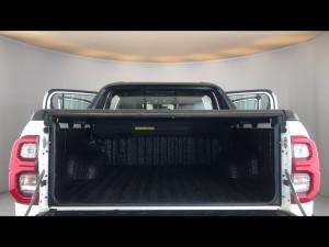 Toyota Hilux 2.8GD-6 double cab 4x4 Legend RS auto - Image 13