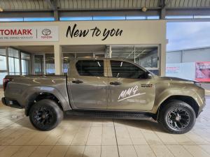 Toyota Hilux 2.8GD-6 double cab SRX 4x4 - Image 3