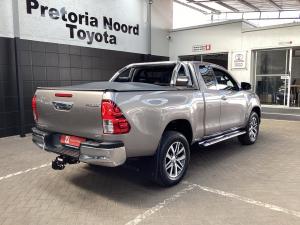 Toyota Hilux 2.8GD-6 Xtra cab 4x4 Legend 50 - Image 2