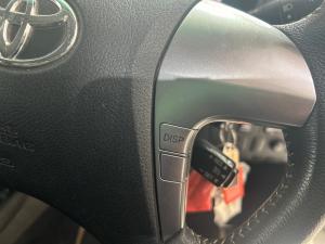 Toyota Hilux 3.0D-4D Xtra cab 4x4 Raider Legend 45 - Image 10