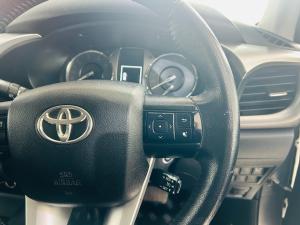 Toyota Hilux 2.8GD-6 single cab Raider auto - Image 10