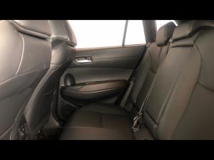 Toyota Corolla Cross 1.8 XR - Image 11