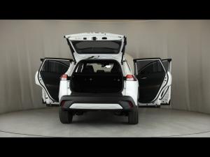 Toyota Corolla Cross 1.8 XR - Image 24