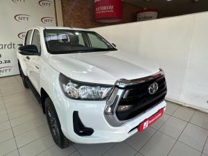 Toyota Hilux 2.4GD-6 double cab 4x4 Raider manual - Image 1