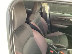 Toyota Starlet Cross 1.5 XR auto - Image 16