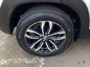 Toyota Starlet Cross 1.5 XR auto - Image 19