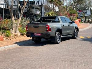 Toyota Hilux 2.8GD-6 double cab 4x4 Legend 55 - Image 2