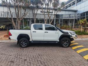 Toyota Hilux 2.4GD-6 double cab 4x4 Raider auto - Image 3