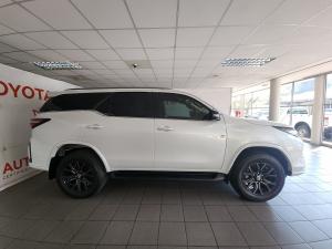 Toyota Fortuner 2.8GD-6 4x4 GR-Sport - Image 3