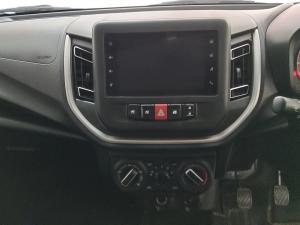Toyota Vitz 1.0 XR manual - Image 14