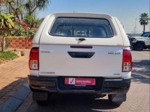 Toyota Hilux 2.4GD-6 double cab 4x4 Raider auto - Image 5